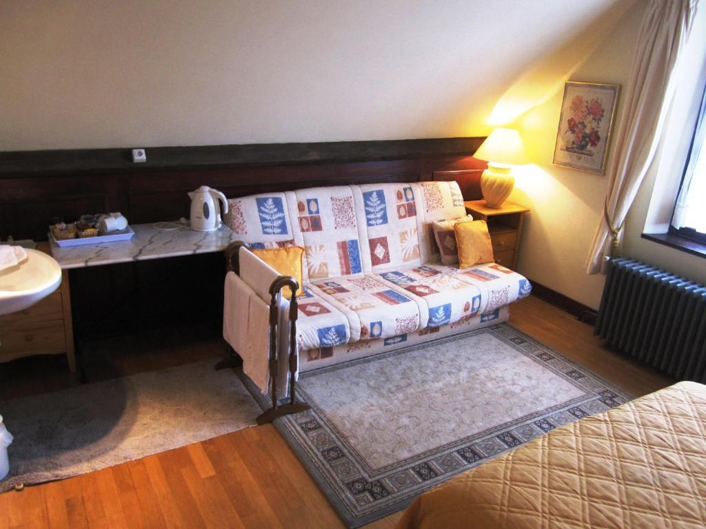 Bed and Breakfast La Croix Du Reh Châteauneuf-la-Forêt Zimmer foto